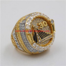 2018 Golden State Warriors Reversible Championship Ring, Twisting Off Top Warriors Ring